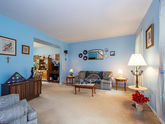 3rd image of 1340 Quail Ct