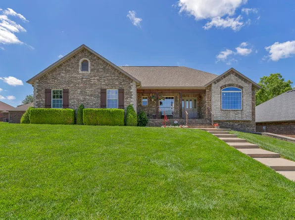 1190 E Headley Street, Springfield, MO 65803