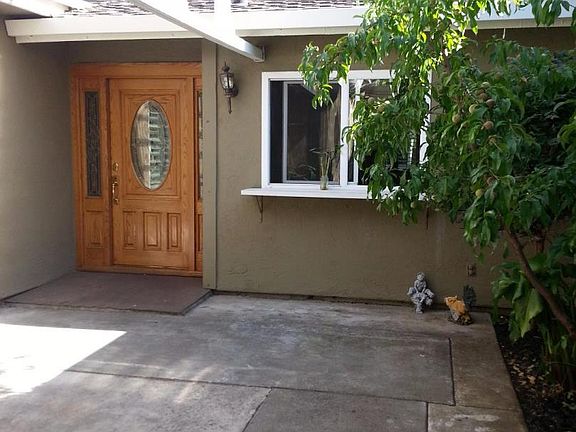 5th image of 1136 Holly Oak Cir