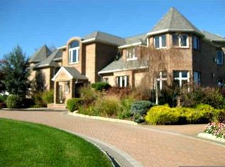 533 Little Silver Point Rd, Little Silver, NJ 07739