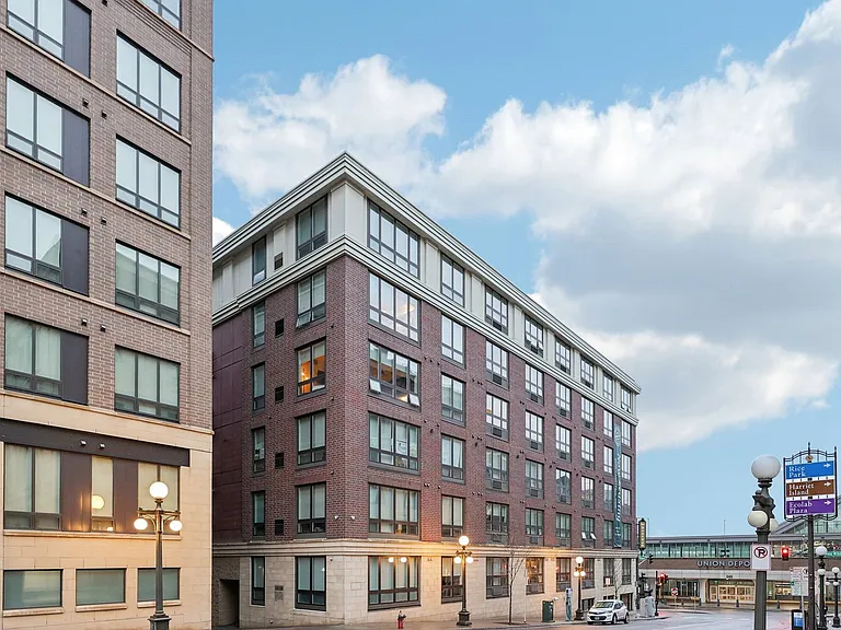 The Donegan Apartments — Photo 100
