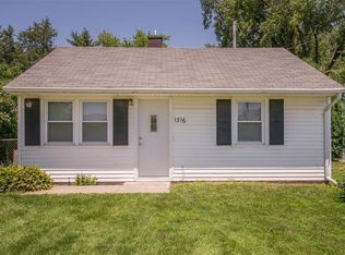 1316 Wilson Ave SW, Cedar Rapids, IA 52404