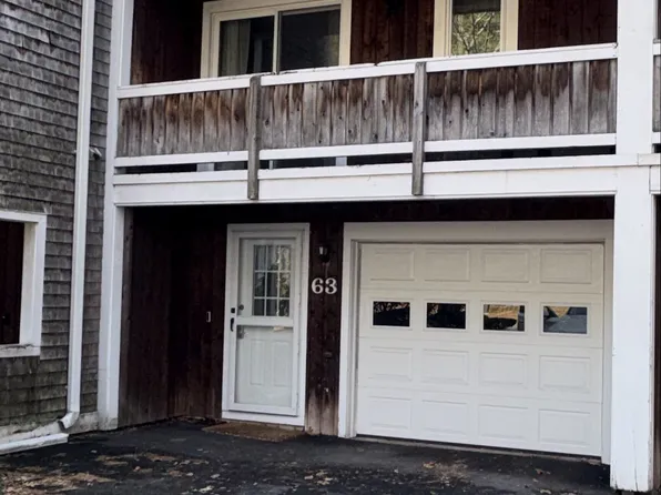 63 Songbird Lane #63, Farmington, CT 06032