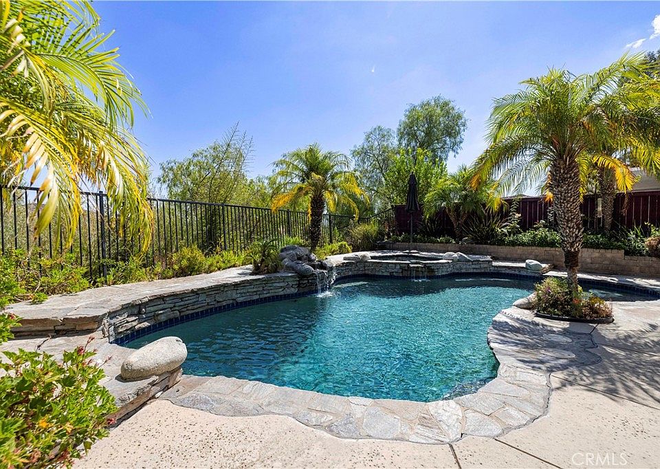 1st image of 28632 Black Oak Ln