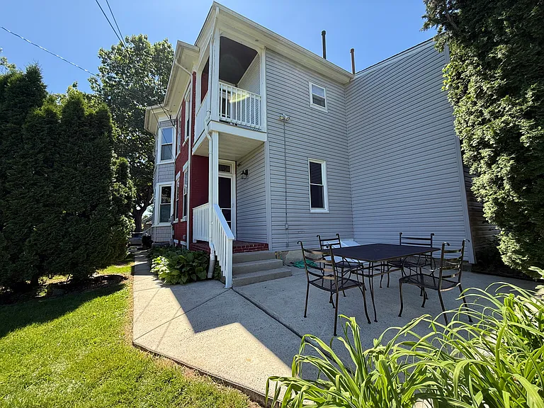 707 Oley St — Photo 3