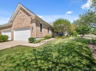 981 Ginger Ln, Geneva, IL 60134