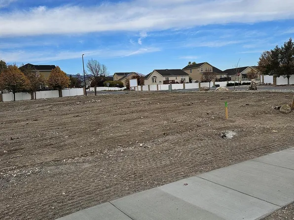 8392 S Four Elm Cir, West Jordan, UT 84081
