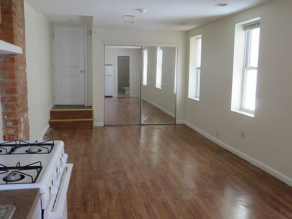 3rd image of 2206 South St #1-2R