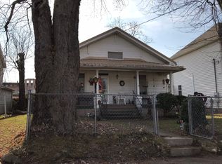 1835 Division St, Murphysboro, IL 62966