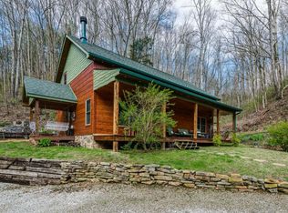 142 Horse Creek Ln, Celina, TN 38551