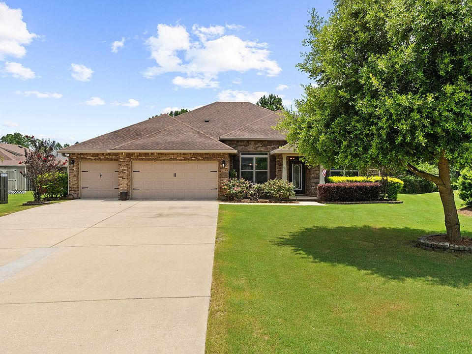 1st image of 300 Brighton Cv