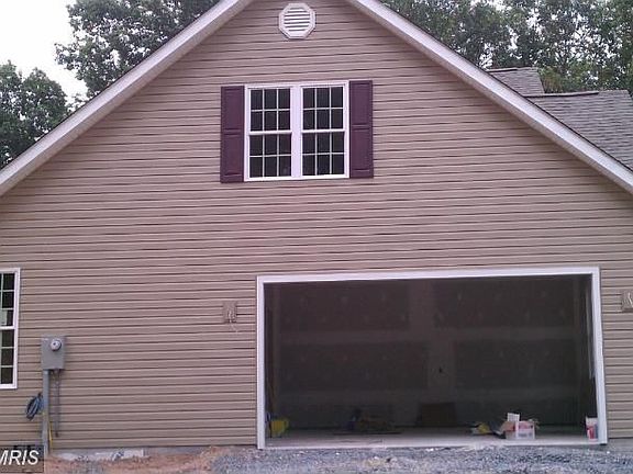 4th image of Harry Hiett Ln Lot 17