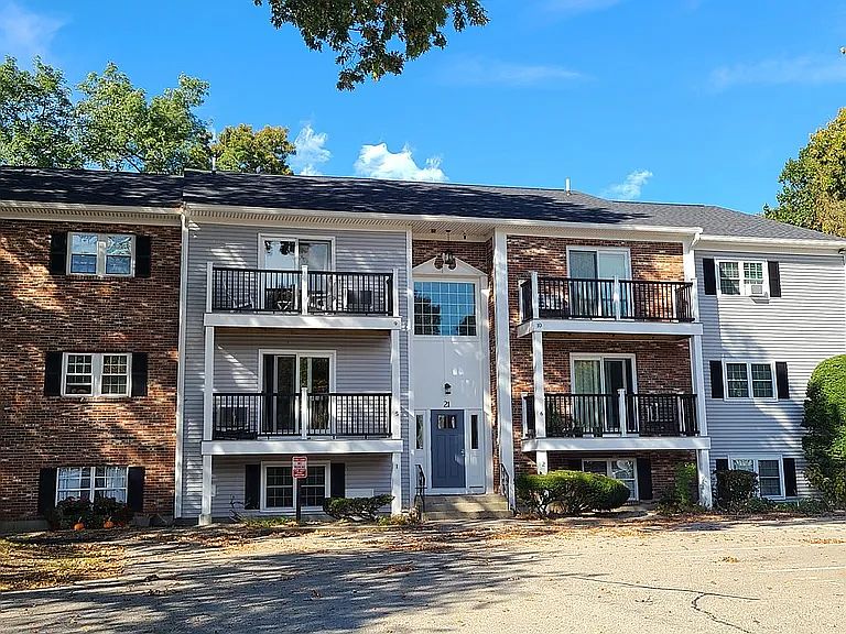 1st image of 21 Chapel Hill Dr APT 1