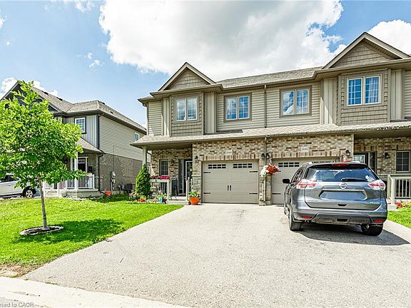 2nd image of 1540 Dunkirk Ave