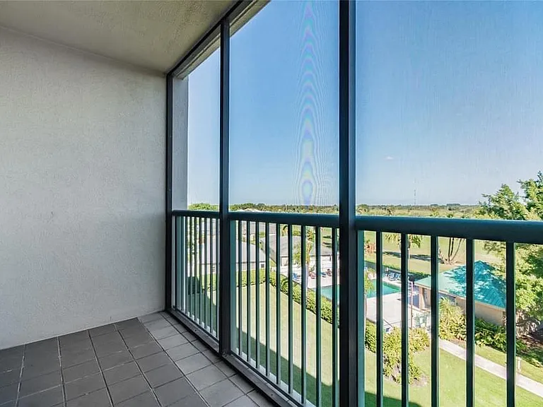 2320 Terra Ceia Bay Blvd #504 — Photo 2
