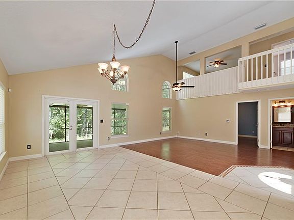 3rd image of 10537 Satinwood Cir
