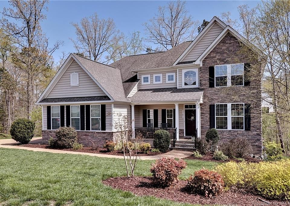 1st image of 3709 Chartstone Cres