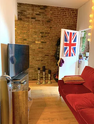 Rented by REAL New York | media 28