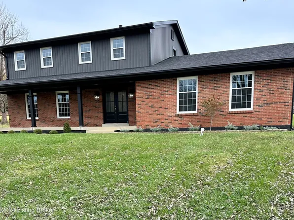 8709 Lakeridge Dr, Louisville, KY 40272