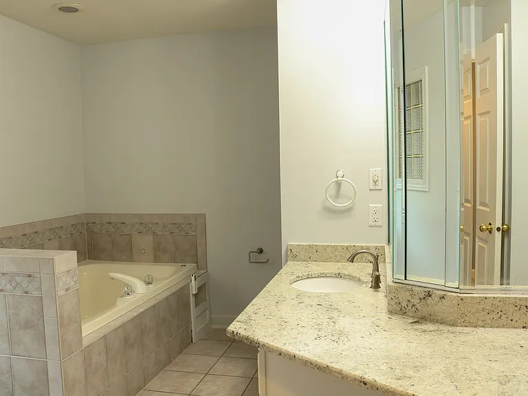 1621 Santa Ana Ct — Photo 22
