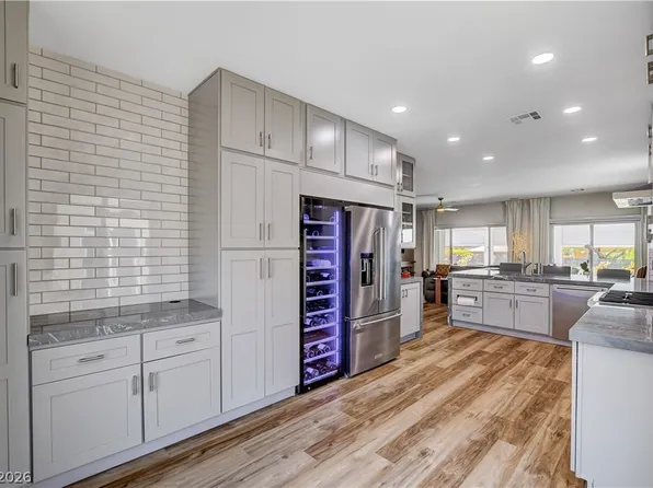 3065 Olivia Heights Ave, Henderson, NV 89052