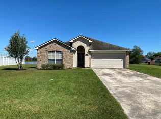 5282 Faulkner Dr, Darrow, LA 70725