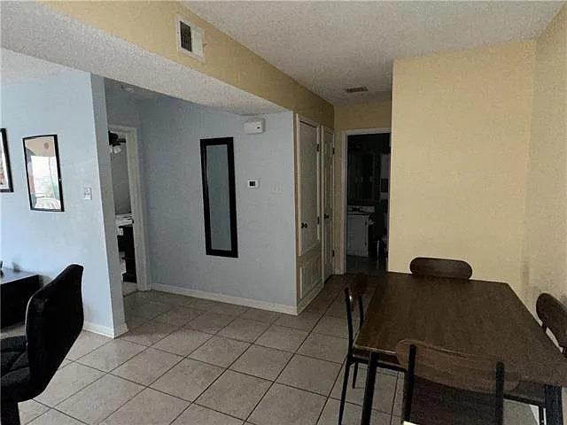 1 bed, 1.0 bath, 743 sqft, $1,500 — Photo 4