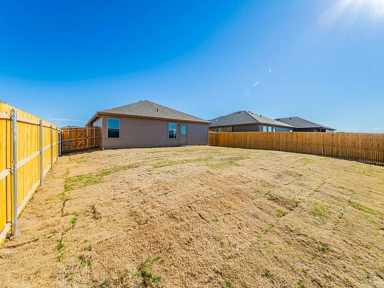 6406 Rienzi Dr — Photo 25