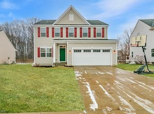 1616 Crescent Dr, Streetsboro, OH 44241