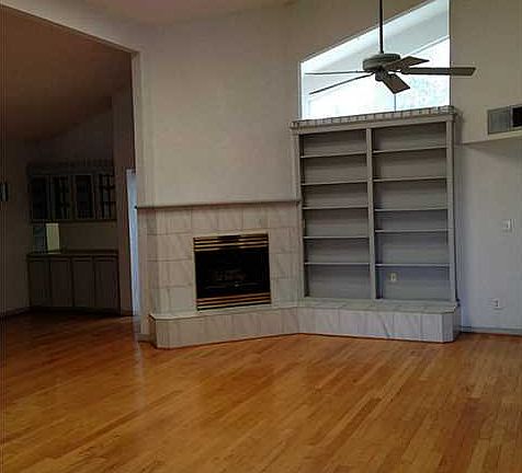 2nd image of 632 Skydale Dr