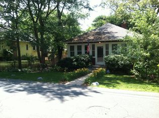 114 Overbrook Dr, Wellesley, MA 02482