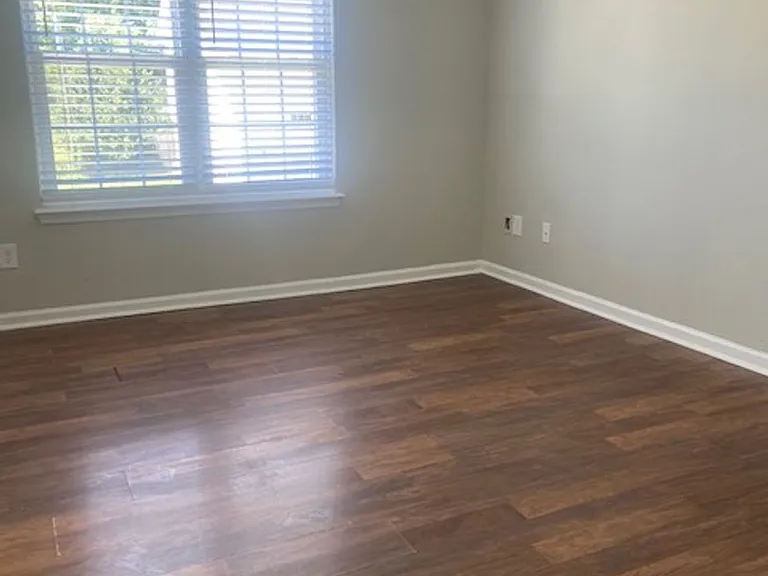 5176 Brooktree Dr — Photo 12