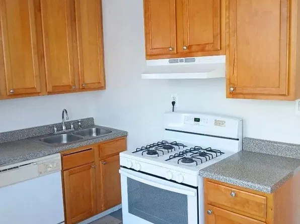 4851 Evans Apartments LLC