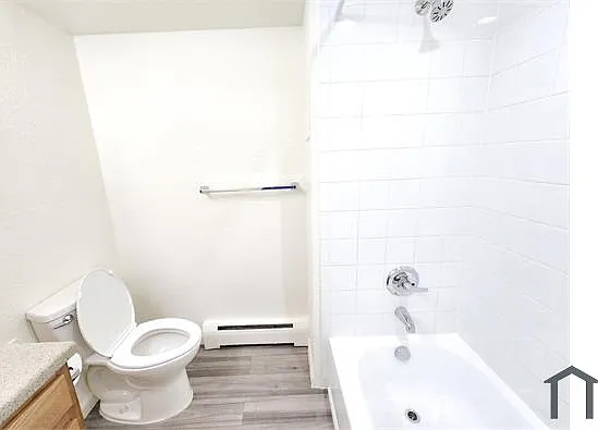 1320 Zephyr St #10 — Photo 9