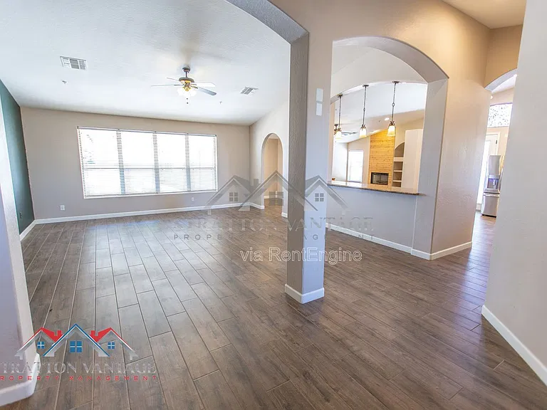 38414 N 12th St — Photo 10