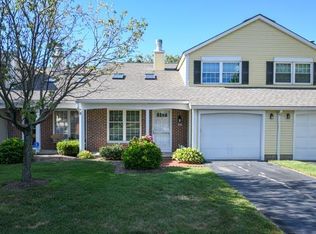 55 Old Pine Ln, Rochester, NY 14615