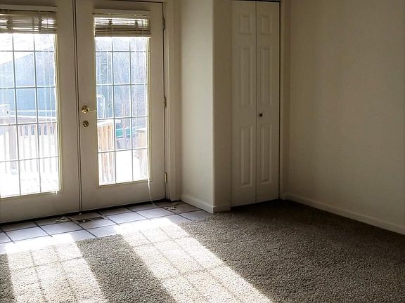 Master Bedroom with Bathroom and Walk in Closet