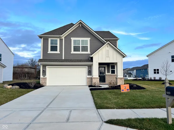 989 Kensington Dr, Danville, IN 46122