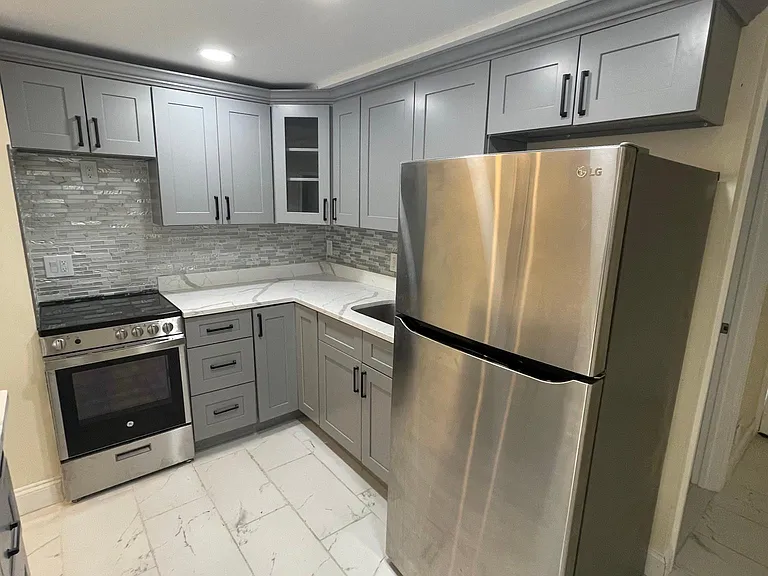 238 Ludlow St #1 — Photo 9