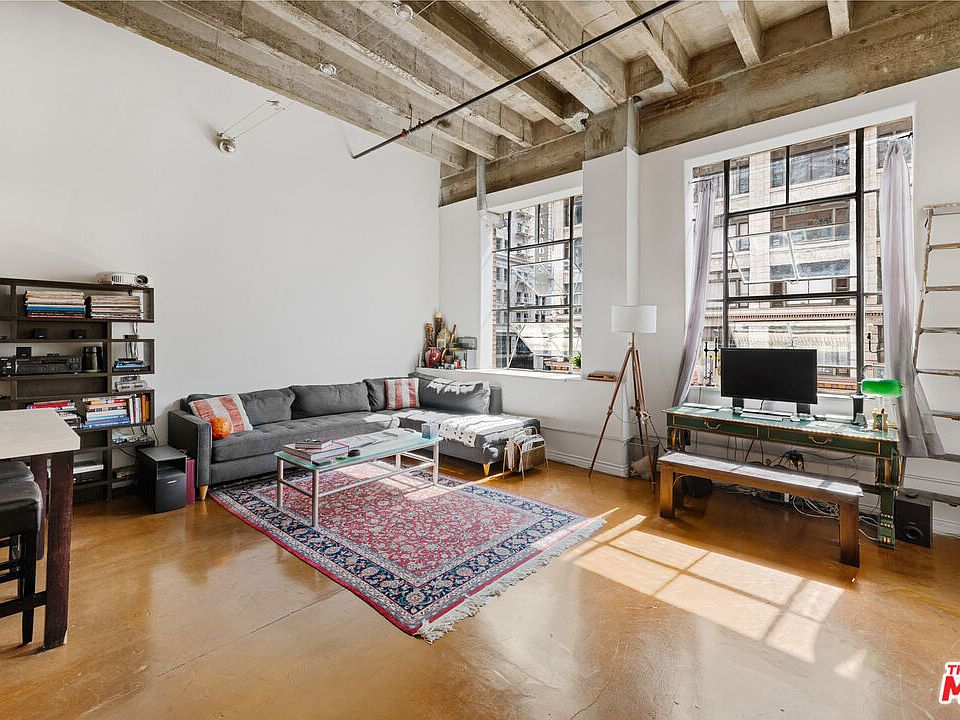 1st image of 312 W 5th St APT 216