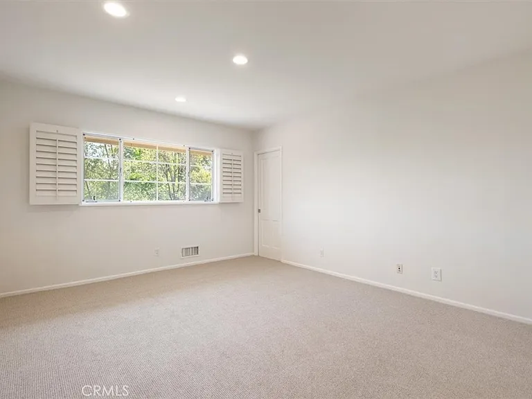 3969 Longridge Studio Ctr — Photo 25