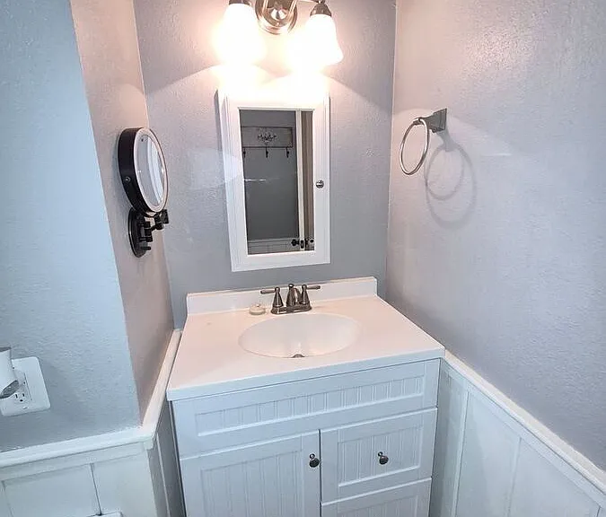 3719 Julie Dr — Photo 28