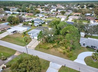 4225 Leaf Rd, Sebring, FL 33875