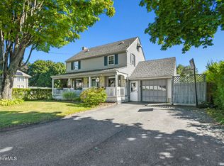 21 Huron St, Pittsfield, MA 01201