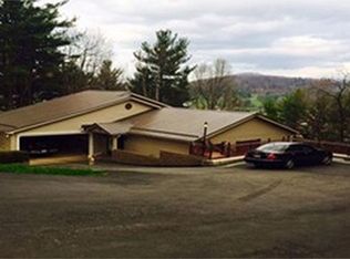 205 Forestridge Dr, Boone, NC 28607