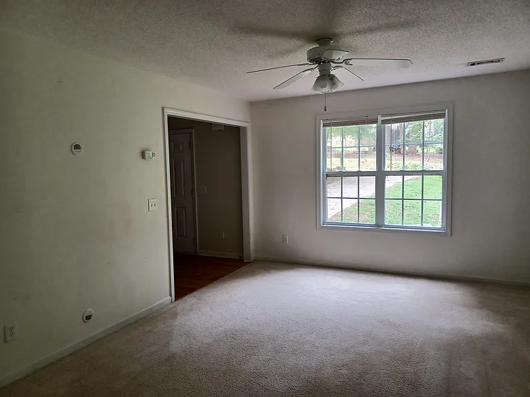 2250 Rebel Rd — Photo 5