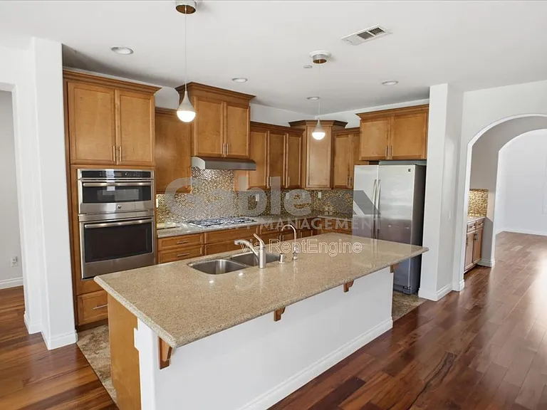 28625 Stonegate Ct — Photo 3