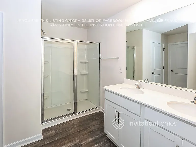170 Scarlet Dr — Photo 16