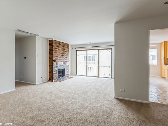 4th image of 261 Driftwood Ln Unit A2
