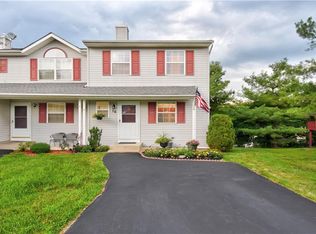 76 Lois Ln, Monroe, NY